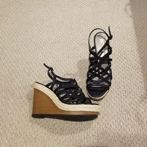 Vera Wang Wedged Shoes